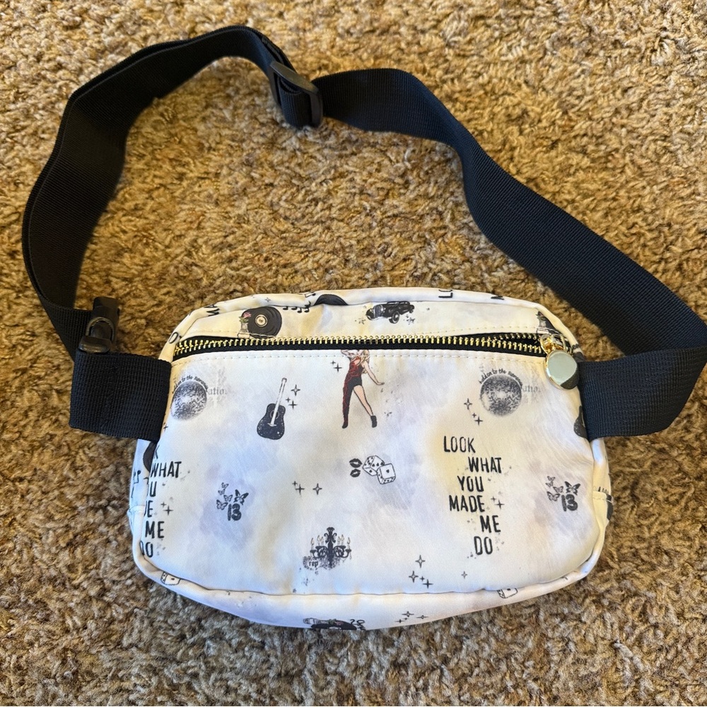 Taylor swift Print Belt Bag